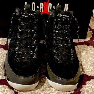 Air Jordan 9 Retro, size 10